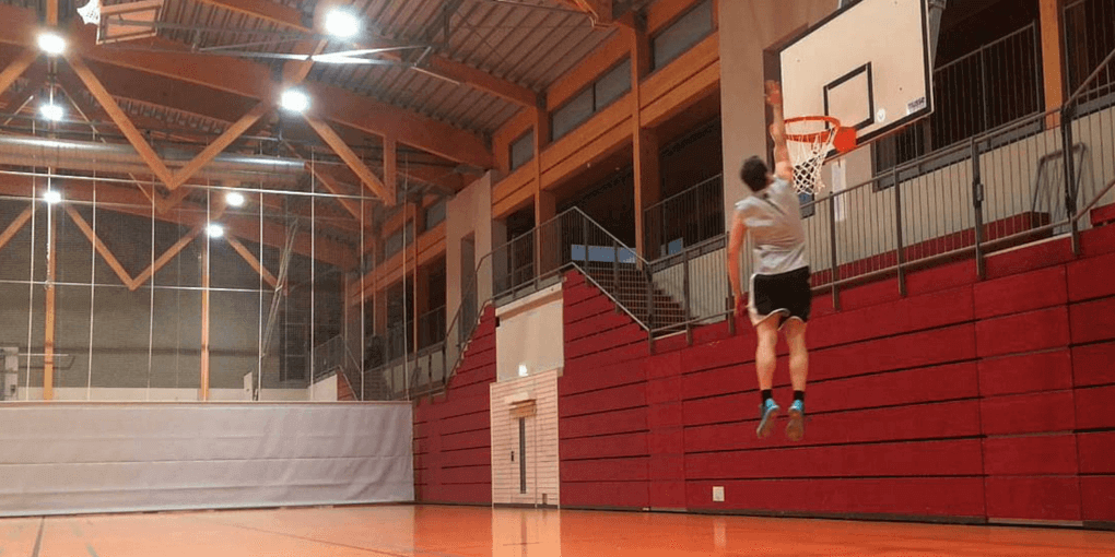 Vertical Jump Analyzer Test Your Vertical Jump Height Using Video