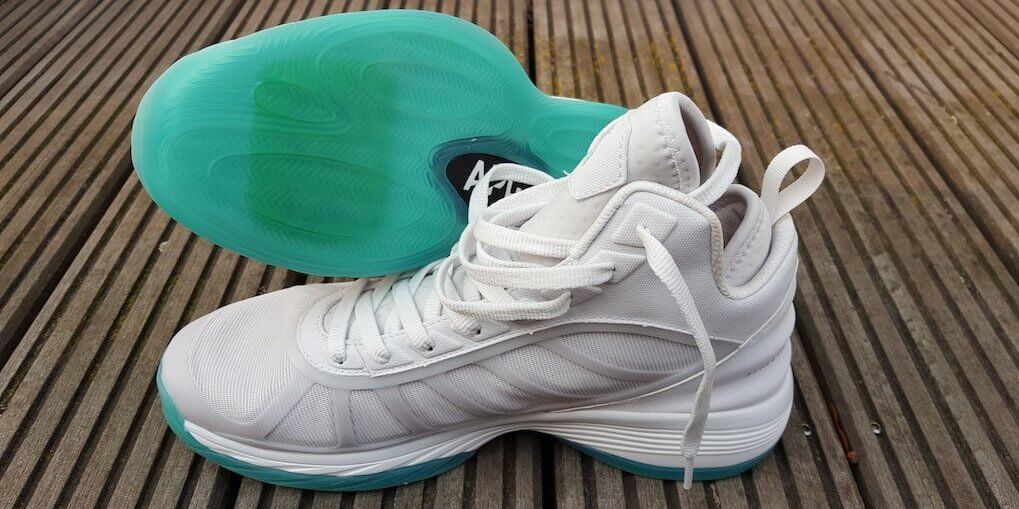basketball shoe that makes you jump higher